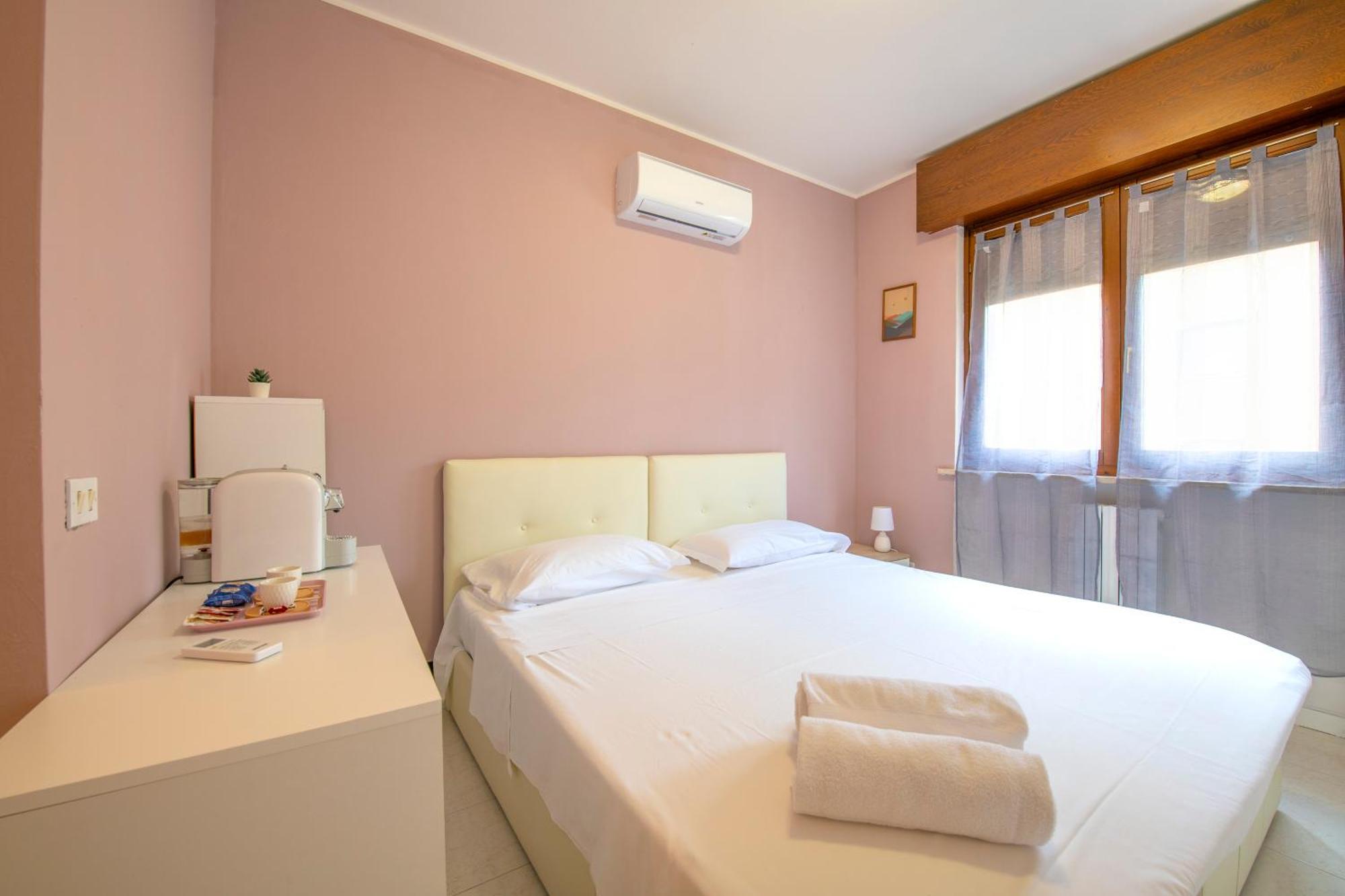Gardenhouse - Wifi And Garden Hotel Verona Buitenkant foto