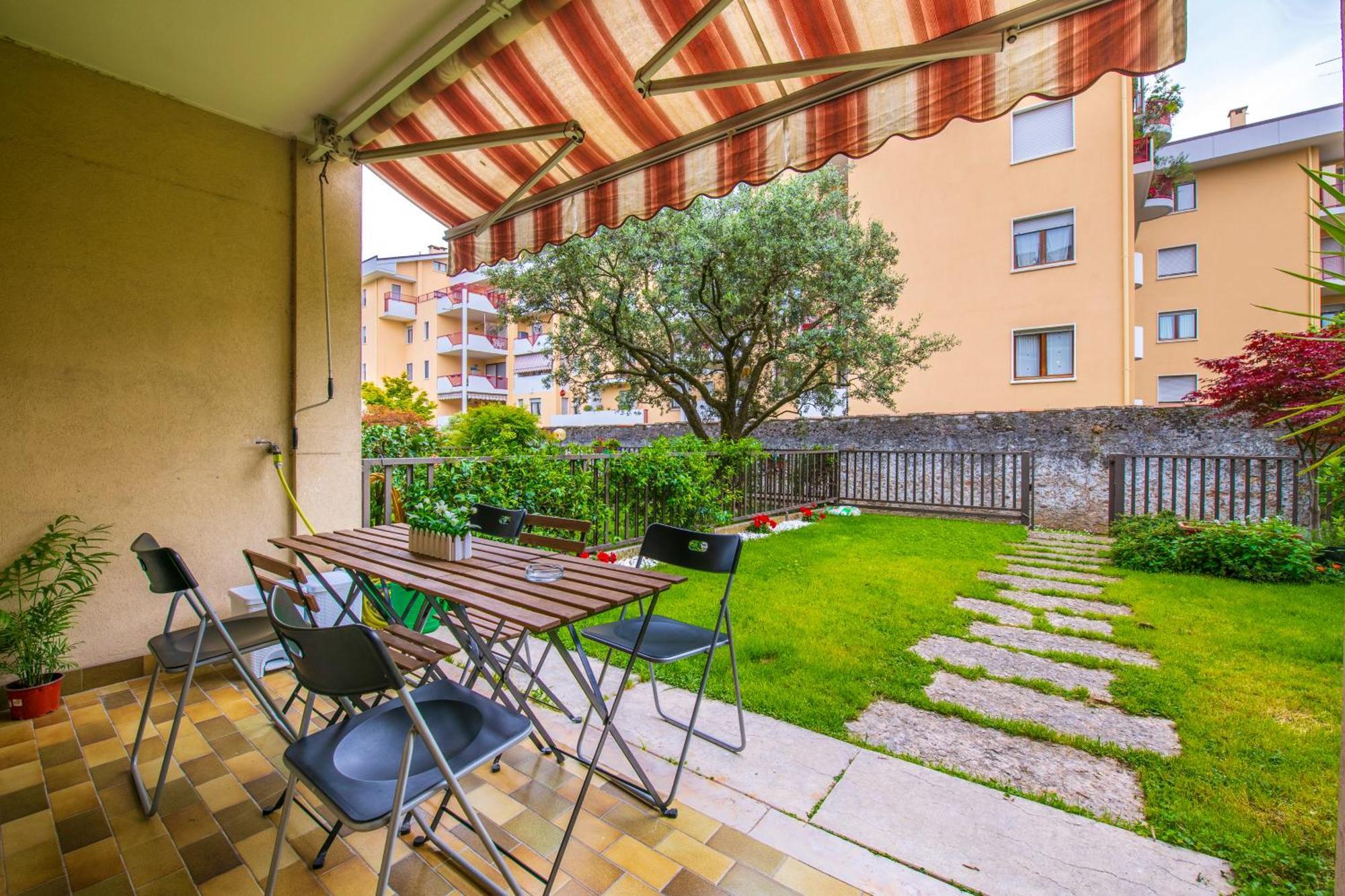 Gardenhouse - Wifi And Garden Hotel Verona Buitenkant foto
